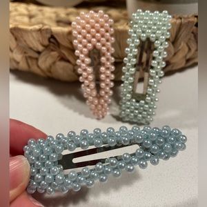 NEVER USED 3 Pack Bubble Barettes